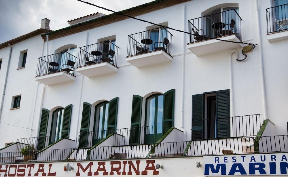 Marina Pensión 2*